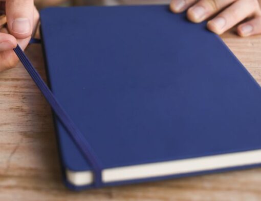 5 motivos para sua empresa utilizar caderno de anotações personalizado