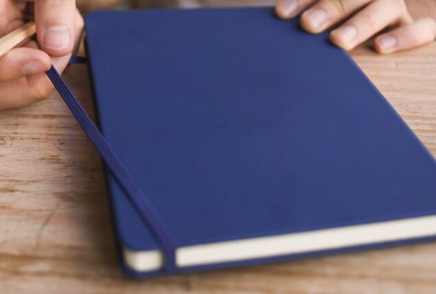 5 motivos para sua empresa utilizar caderno de anotações personalizado