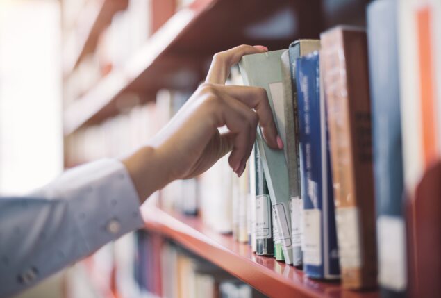 Livros sobre gestão escolar essenciais