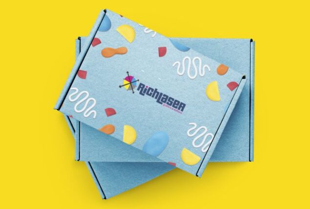 caixa cartonada personalizada