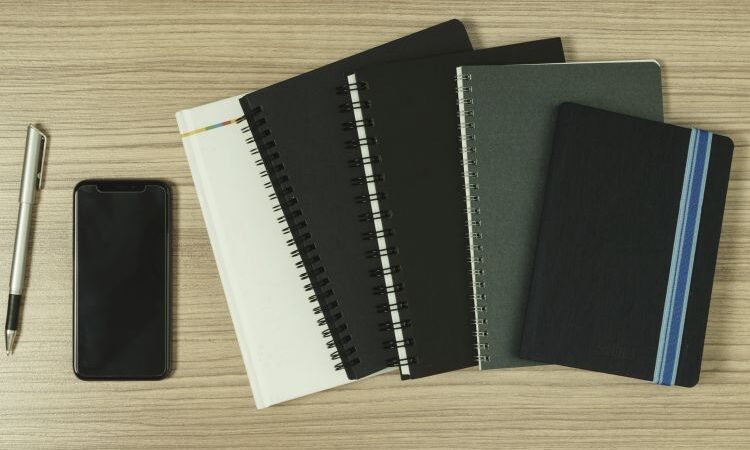 grafica que faz caderno personalizado